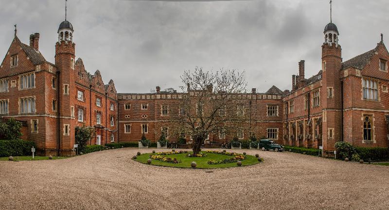Готель Wotton House Доркінг Екстер'єр фото